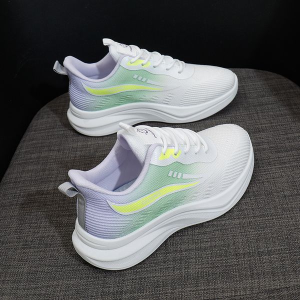 2025 new breathable flying weaver shoes lightweight all-match running shoes students outdoor training shoes size35-40