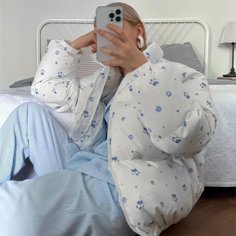 Sweet Blue Wer Print Winter Coat Women 2024 New Stand Collar Warm Fashion Jacket Woman Zipper Streetwear Thickened Outwears