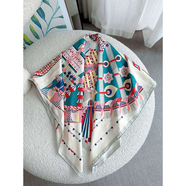 Neckerchief Fashion 2024 Scarf New Scarves Printed Shawl B 100% go Wraps 90X90cm Hijab Twill Womens Silk scarf designers