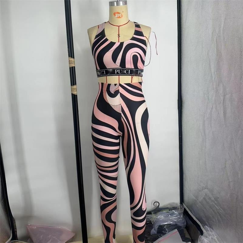 Designer Womens Tracksuist 2025 New Yoga Suit Crop Top Tanks And Pants Two Piece Set Sports Outfits