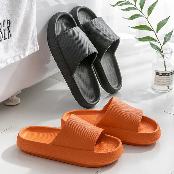 Platform Thick Bathroom Home Slippers Women Cloud Slippers Fashion Soft Sole Eva Indoor Sandals Non-Slip Flip Flop Men Slippers 240611