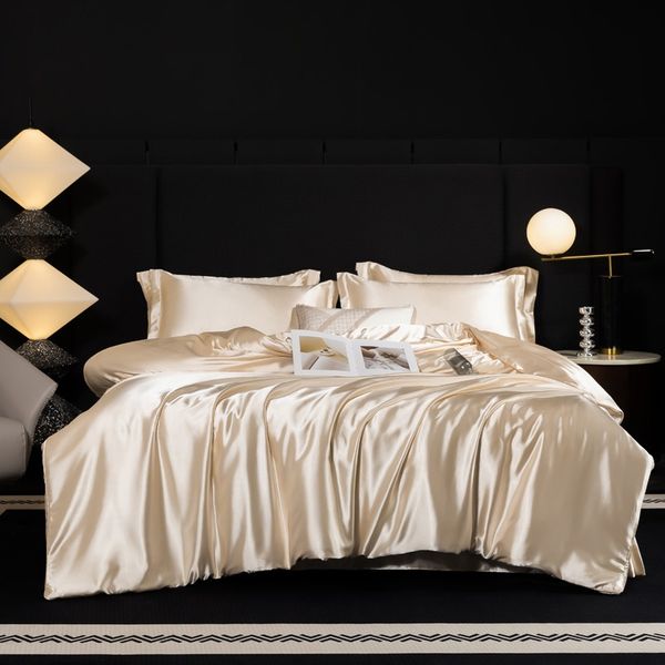 2x2.3M Luxury Satin Bedding Set 4pcs Shiny Gold Silk-like Comforter for Elegant Bedroom