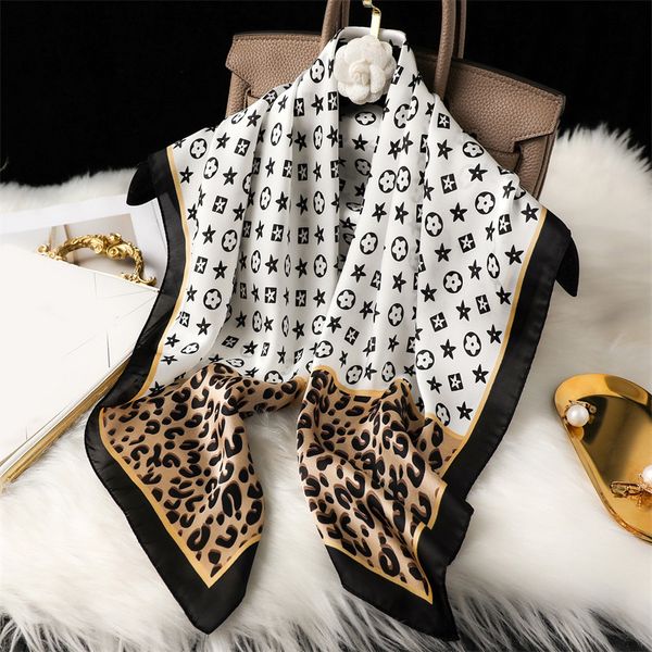 70x70cm Simple Print Chain imitate Silk Scarf Headband for Women Fashion Handle Bag Scarves P Shoulder Tote Lage Ribbon Head Wraps FJ831