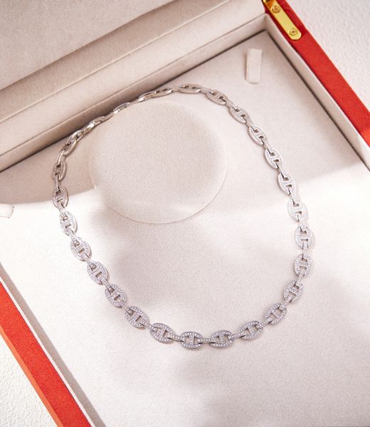 Designer Brand luxury Pig Nose Hollow Round Charm Chain Short Necklace Choker For Women Jewelry With Box Party Gift