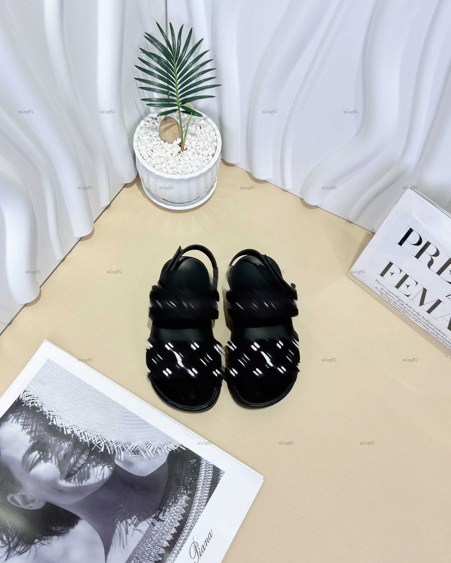 Brand Kids Sandals White floral logo print baby Slippers Cost Price Size 26-35 Including box designer Summer Child shoes