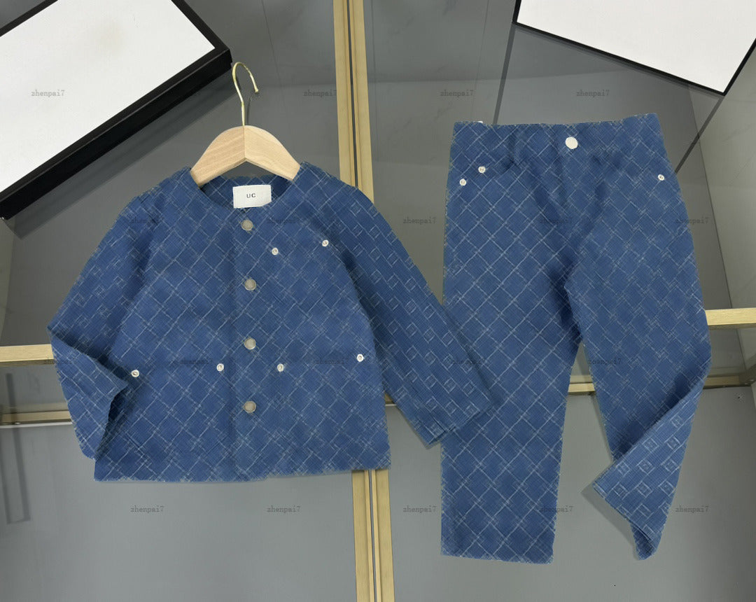 Top baby coat denim material Tracksuits boy girls casual suit kids designer clothes jacket and pants A948X26N212