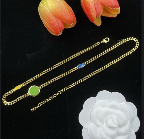 Classics Designer Enamel Four Leaf Clover Pendant Charm Gold Love V Letter Choker Necklace Women Neck Chain Jewelry Gift Hn2 --206 c009