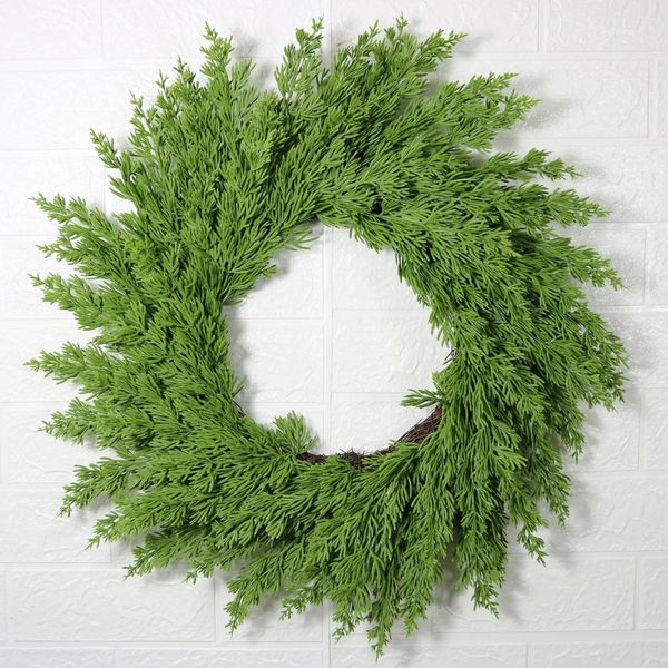 Green pine leaf Christmas Lattan pure wrap circle for Christmas decoration Natural granite wraps for front door walls wraps 240929