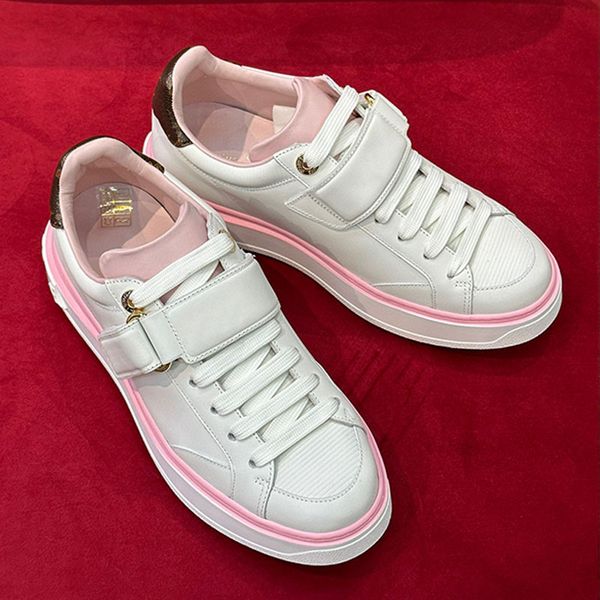 Famous designer ladies shoes High Quality TOP Cowhide Women Sneakers elaborate all match Office women popular shoes