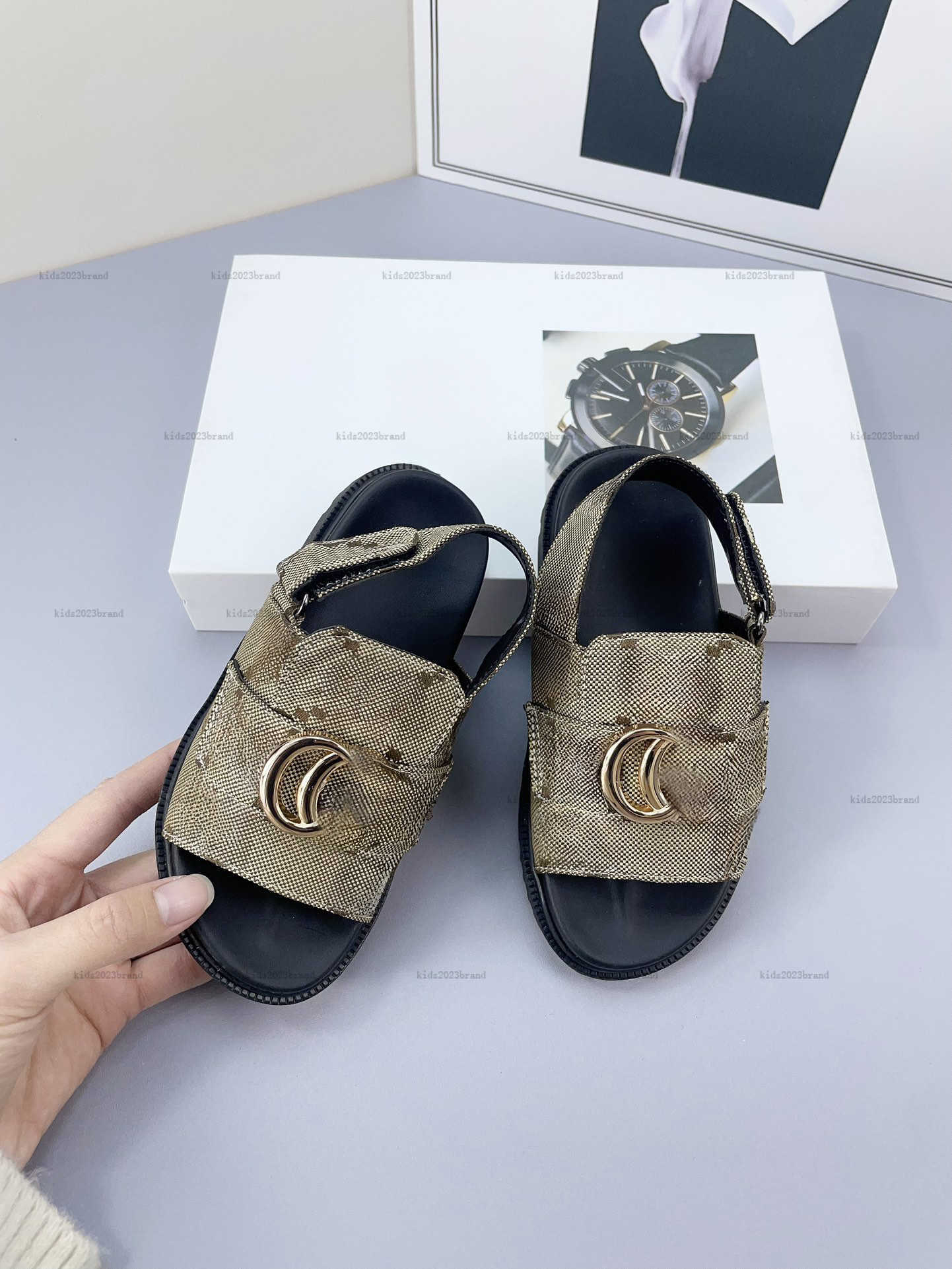 New baby Sandals Gold logo decoration Kids shoes Size 26-35 Including box summer toddler shoe high-quality girls boys Slippers