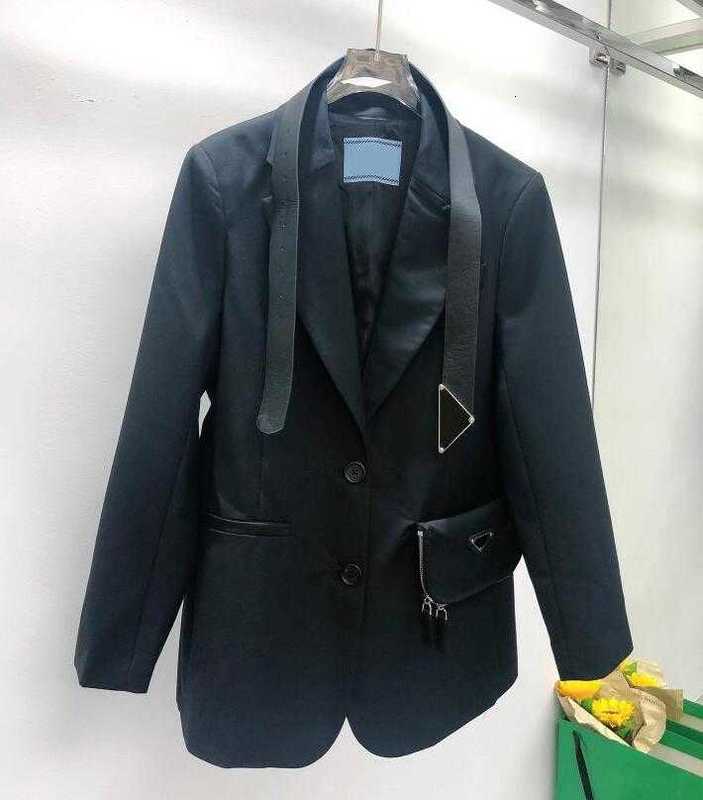 Women&#039;s Jackets Classic Women Designer Fashion Long Jacket With Belts Winter Letters Badge Sequins Coats Casual Clothing Streetwear PZ6P