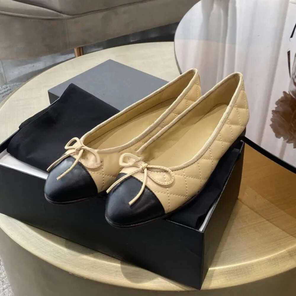 Designers Sandals Ballet Flats Shoes Slingback High Heels Paris Brand Women Dress Shoe Black Quilted Genuine Leather Slip on Ballerina Luxury Round