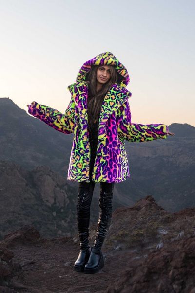 New Neon Glitzy Leopard Print Autumn Winter With Suspenders Hood Mid-Length For Warmth And Comfort Faux Fur Coat Women