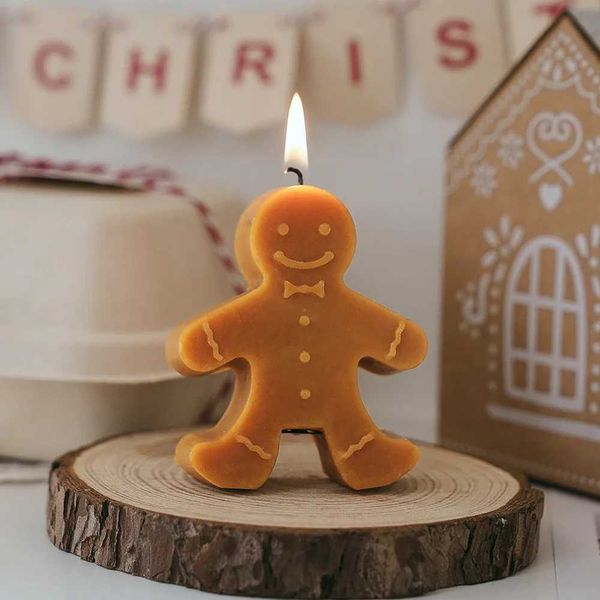 Fragrant candles gingerbread Christmas candles aromatherapy creative festive atmosphere decorative accessories W240813