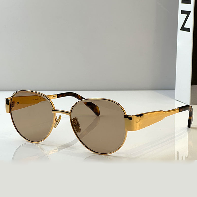 Designer Sunglasses metal frame Fashion light colored decorative sunglasses Suitable for both men women Outdoor driving goggles With packaging box 4