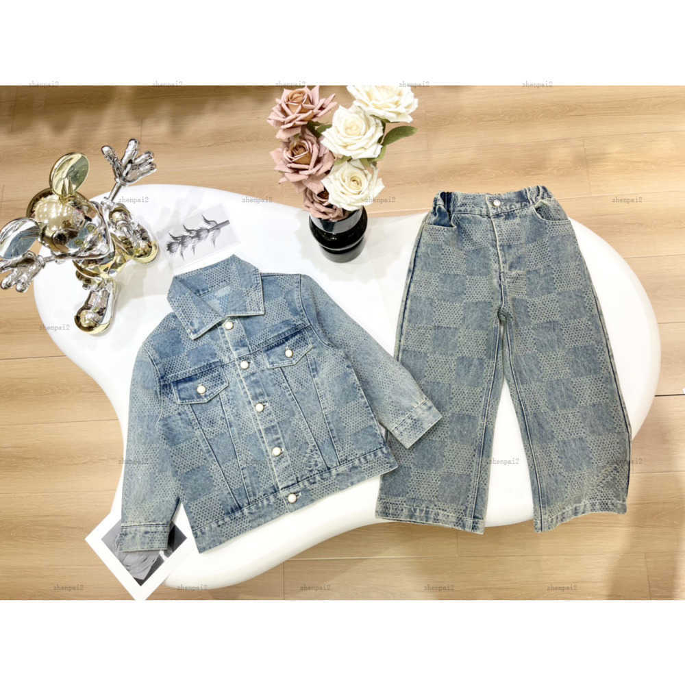 Luxury Tracksuits baby Coat set Gradient color grid design Kids designer Clothes Washed collar denim jacket and zippered decorative jeans