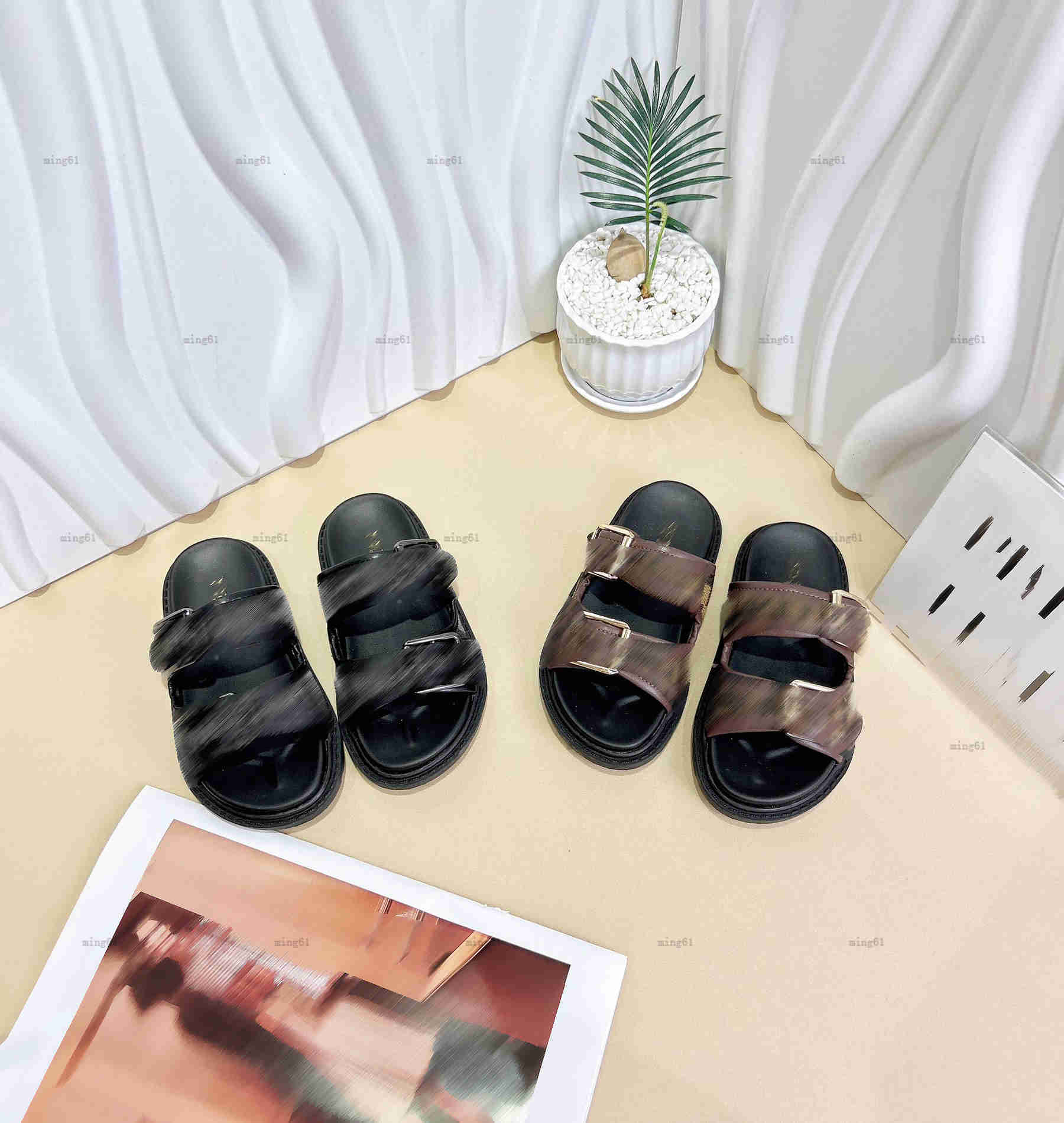 Brand kids slippers Double row buckle design baby shoes sizes 26-35 Including shoe box summer designer boys girls Sandals