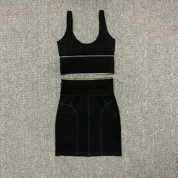 Women&#039;s tracksuits Two Piece Dress Designer Tank Top Cotton Stretch Cropped Yoga Suit Fitness 2PCS bra Mini Skirts Tanks Tops Shorts Go