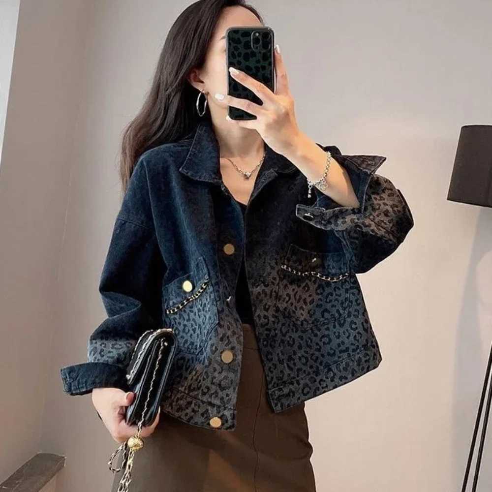 Female Jeans Coat Short Spring Autumn Small Crop Outerwears Graphic Blue Leopard with Print Womens Denim Jackets Black DesignerX240920