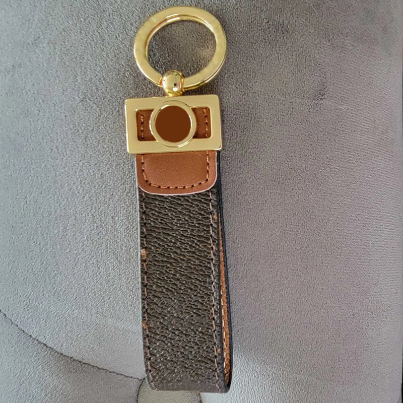 Key Chains Keychains Ring Keyrings Holders Car Accessories for Mens Womens Bag Charm Lanyards Designer Luxury PU Leather 18K Gold- Silver-plated Pen