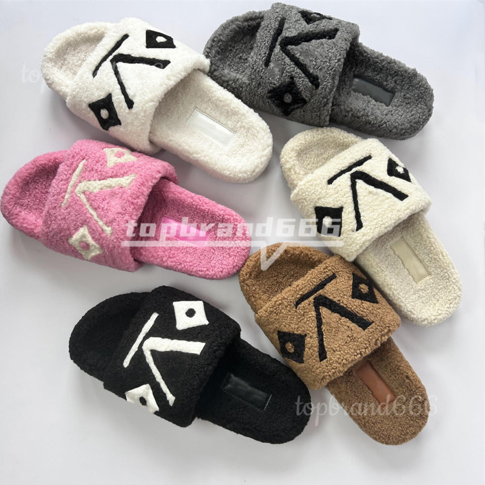 Winter Sandals plush Cotton Designer Shoes Flip Flops Fashion Anti-Slip Female Slides Women Furry Fluffy Faux Fur Luxury Brand Warm Indoor