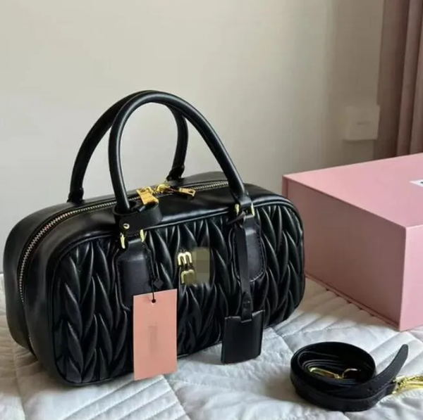 2024 Top women genuine leather handbags shoulder bags soft sheep leather handbags Luxury designewallet womens Cross body purses Hobo Totes B