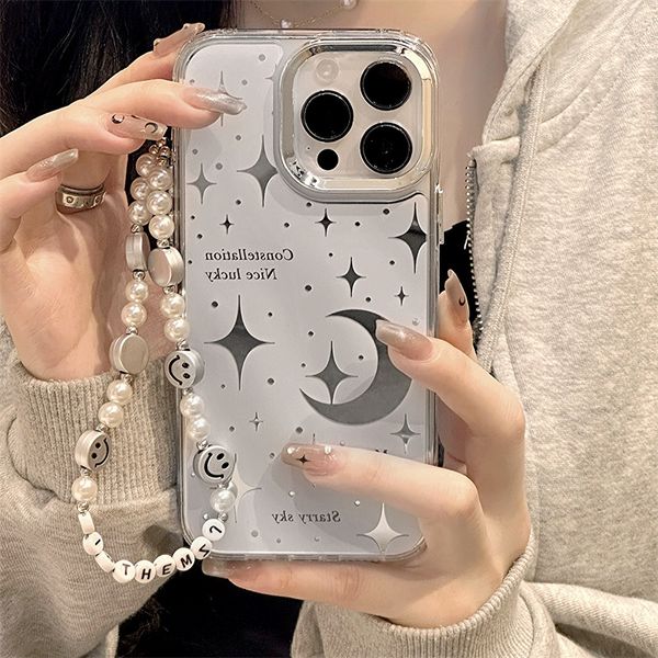 Shine Luxury Women Glossy Moon Stars Mirror Designer Case For iPhone 16 Pro Max 15 14 13 12 11 Pro Max XR X-XS Max With Rhinestone HandChain