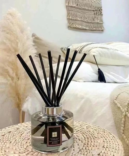 Candles Incenses Perfume Family Aromatherapy Deodorant Orange Blossom English Pear Freesia Red Roses Limited edition Perfume Family Incense