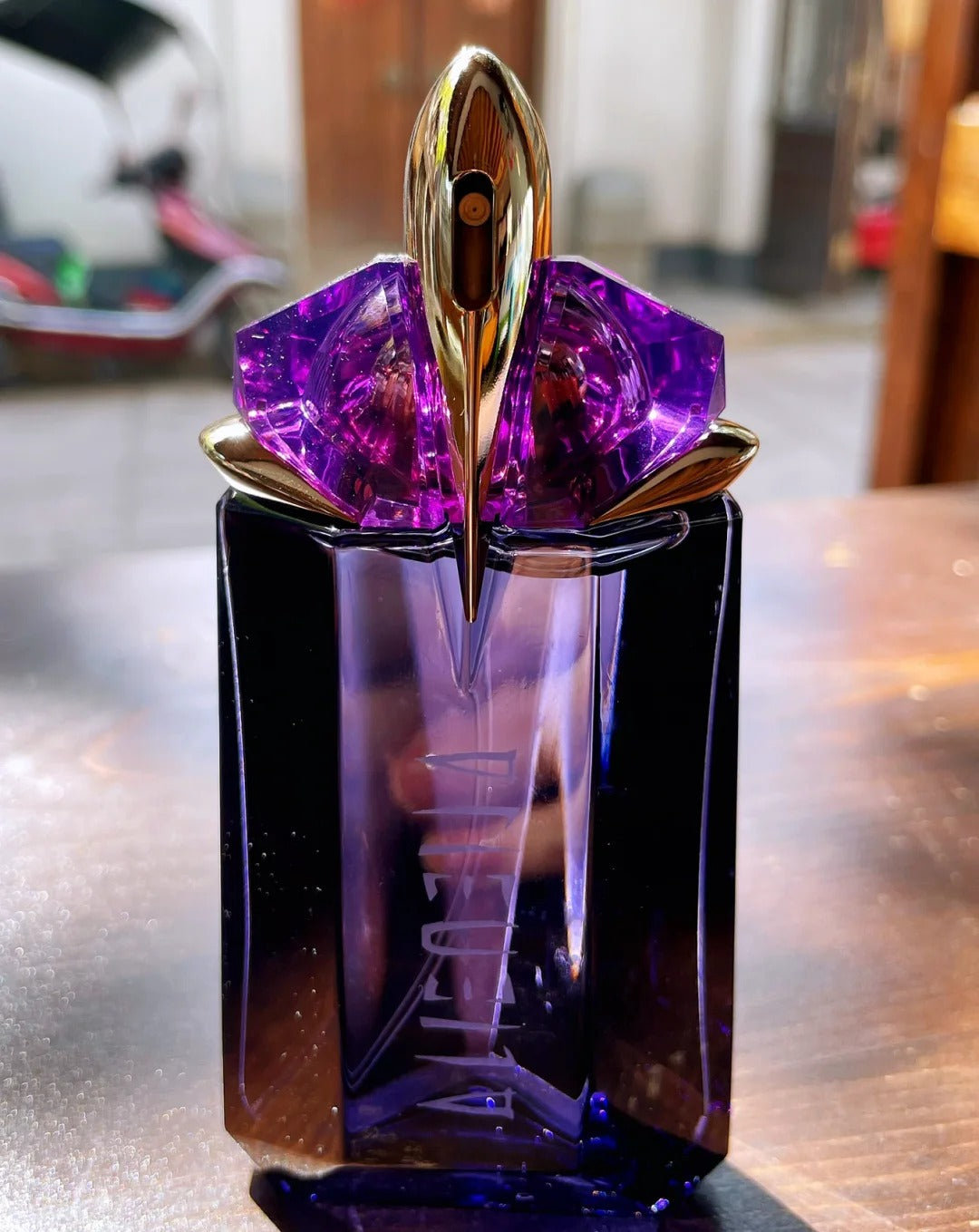 Purple bottle Women Perfume 90ml Alien perfumes EAU DE PARFUM Fragrance for Female Lady Spray Fast Ship Cologne 3 fl oz good smell fast ship