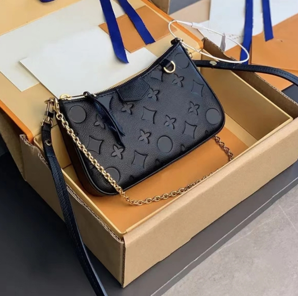 Designer bag Fashion Womens Mahjong bag double chain shoulder bag Fashion womens shoulder bag Fashion handbagL240829