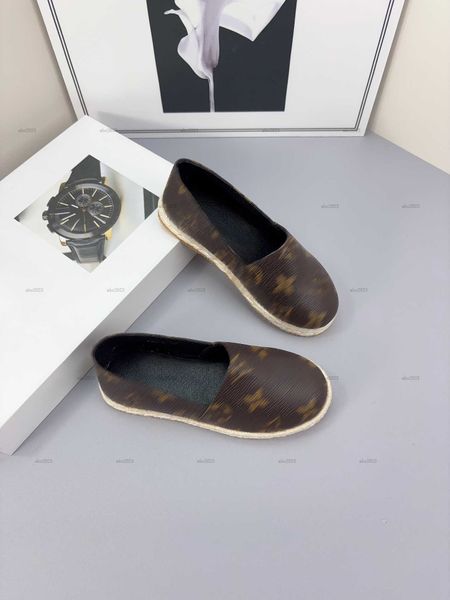 Classics kids shoes girls Sneakers Colorful logo printing Princess shoe Size 26-35 Including shoe box Various styles baby flat shoes