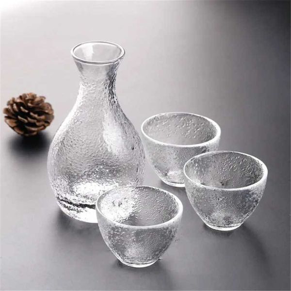 4PCS Japan Sake Set Wine Bottle Hip Flasks Liquor Sake Pot Cup Glass Vodka Sake Cup Set White Wine Cup Barware Set 1 Pot 3 Cups Y250118