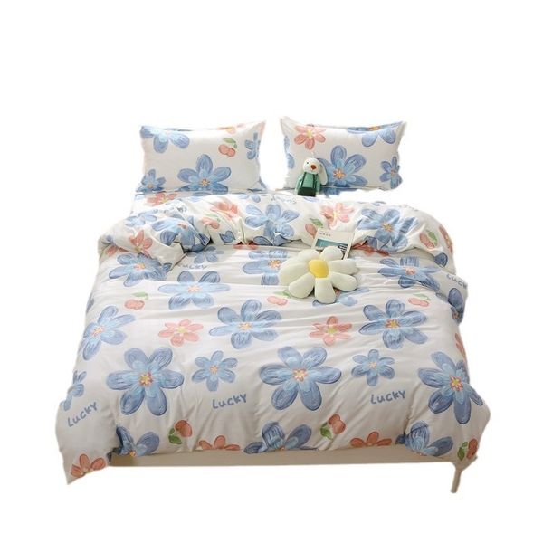 DH146 Seasonal Adaptable Three Piece Duo for Singles Complete with Pillowcases & Quilt Cover