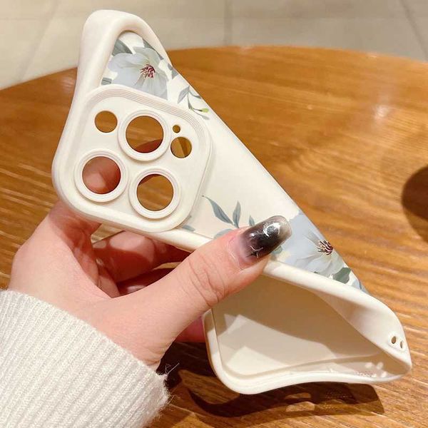 Designer Phone Case Suitable for iPhone 16 15 14 Pro Max Plus 13 12 11 Pro Max X XS 8 7 Shockproof Silicone Soft TPU Cover Fundas M241008