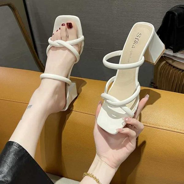 New Summer Fashion Bare Toed Square Head Mid-heel Shoes Pleated Chunky Sandals with A Line Single Shoe Women Y250122