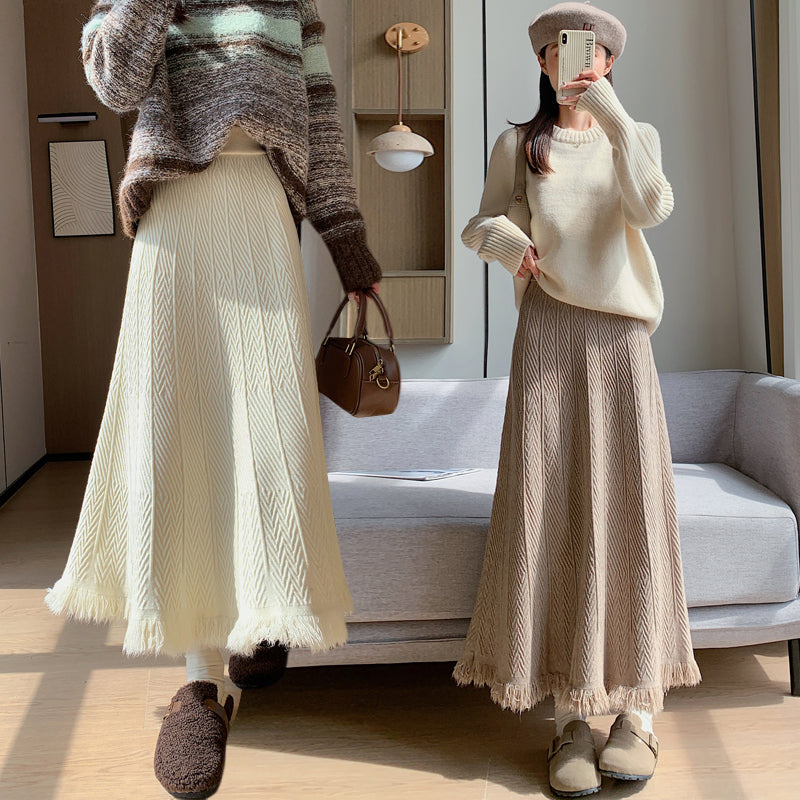 Versatile thickened knitted skirt women&#039;s autumn and winter new Korean version of high-waisted fringed big swing skirt A-character pleated medi