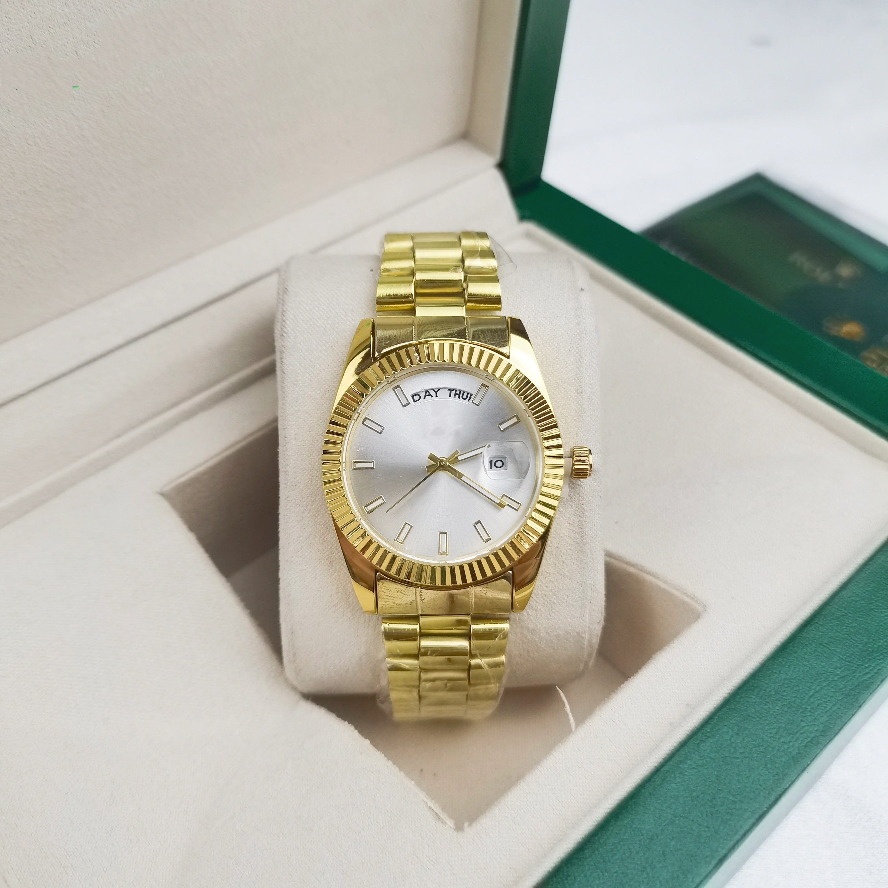 New calendar automatic date men&#039;s and women&#039;s brand fashion luxury brand watch with sports quartz clock men&#039;s wristwatch