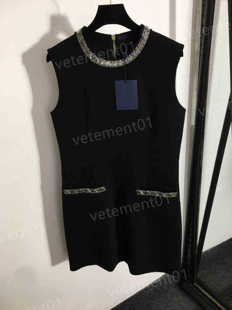 Designer Women Dresses Vintage Beading Versatile Round Neck Sleeveless Tank Tops Black Dress Luxury Summer Party Dress