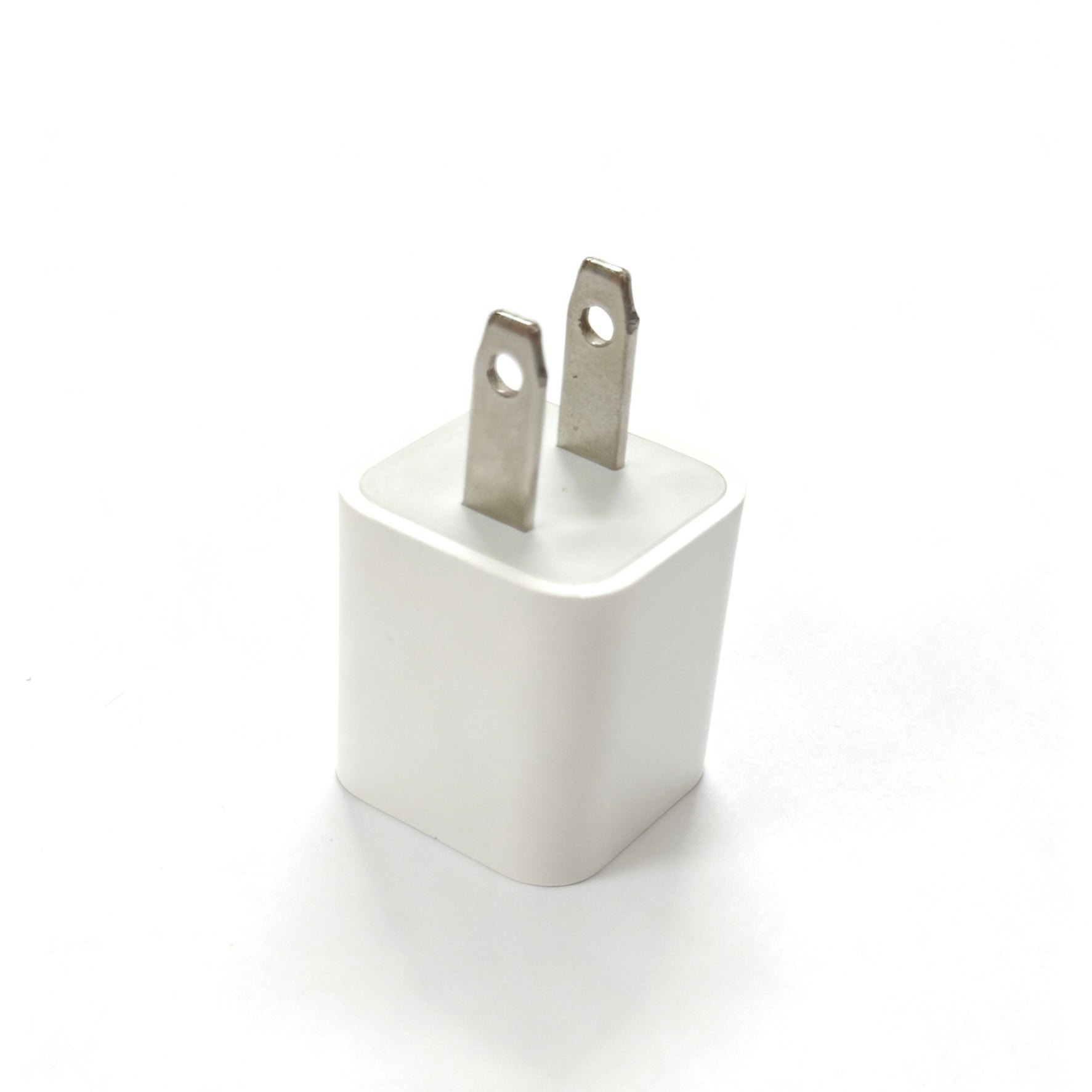 Elegant White Color Scheme USB Port Extension Cable: Ensure Your Electronics Stay Powered Up