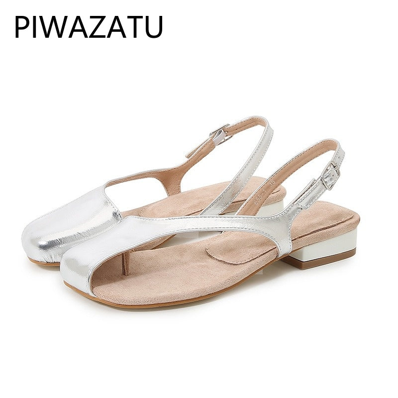 2024 Summer New Silver Covered Toe Sandals Women&#039;s Thick Heel Sandals Fashion Niche Casual Shoes