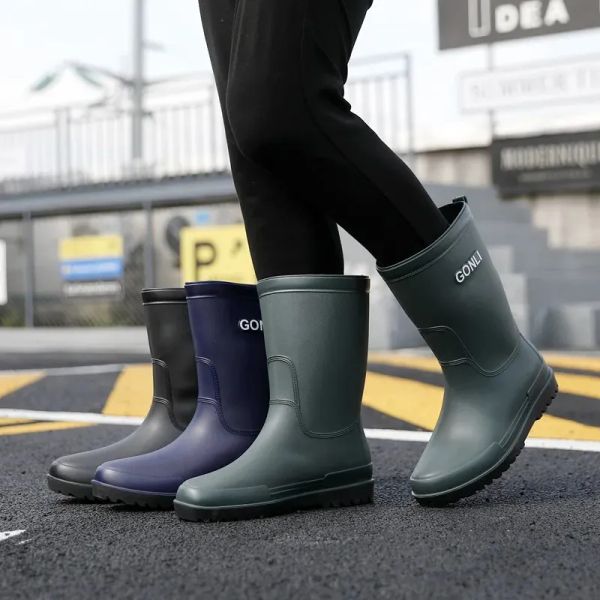 Sport Mens Rain Shoes Boots Rain Boots Adult Comprimento da moda Sapatos de água coreanos macios e não deslizantes Solas grossas 241115
