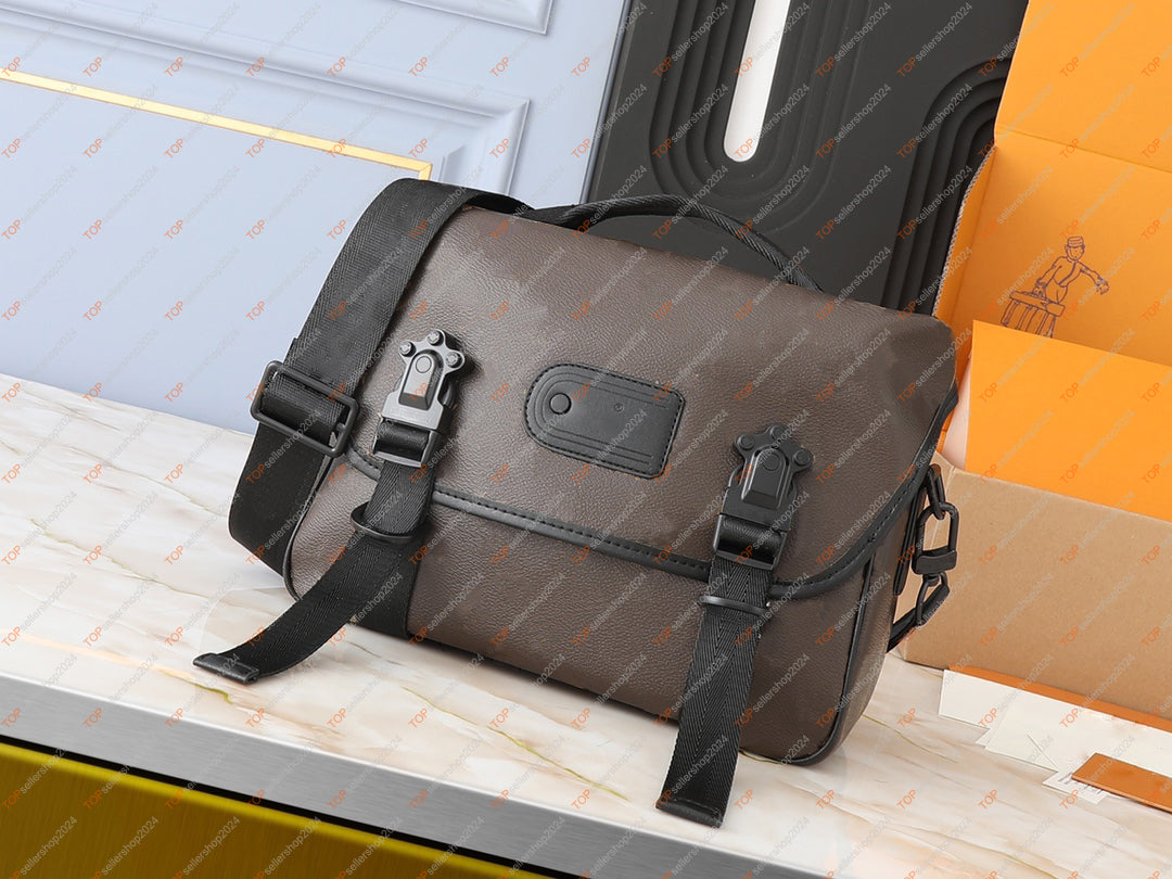 Designer Bag Trail Men&#039;s Messenger Bag Shoulder Bag High-Quality Luxury Leather Mens Classic Elements Handbag Embossed Crossbody Bag Free Shipp