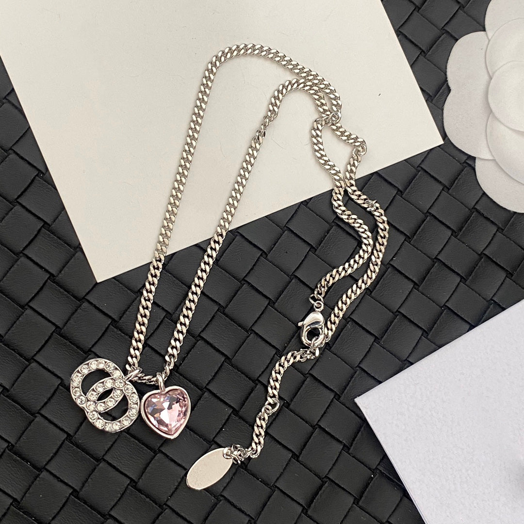 Leather Pendant Necklace Gold Plated Brass Copper Fashion Women Classic Letter Round Necklaces Choker Chain Crystal With Steel Seal Wedding Jewelry