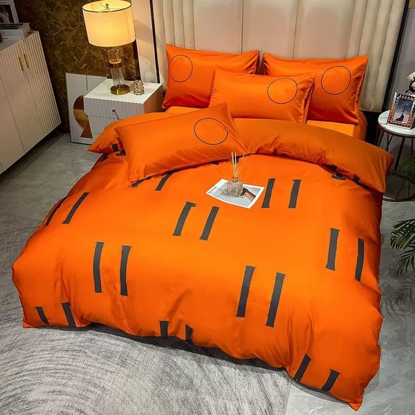 Bedding sets Designer four-piece light bed sheet and quilt set H250113 H25