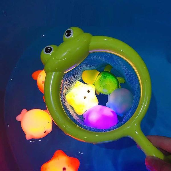 Baby Bath Toys Baby bathroom toys flashing colored LED lights floating bathtub toys childrens kindergarten toys bathroom bathtub games CL250