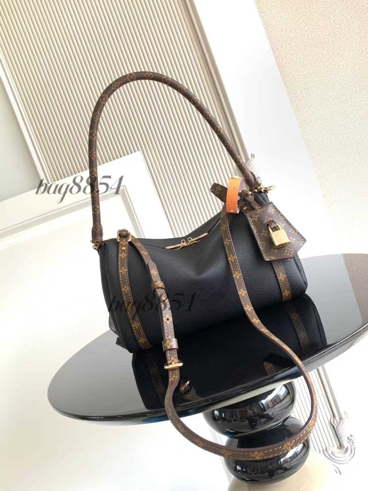 Designer bag with highquality chip travel bag large handbag with cowhide leather and canvas elements shoulder or diagonally convenient and comfortab