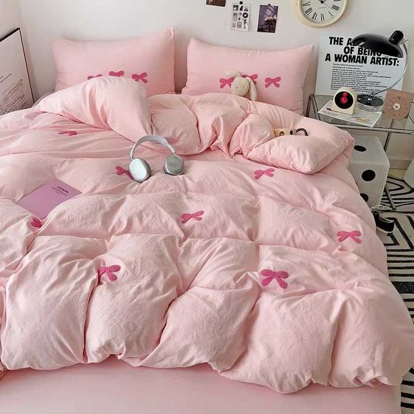 Cute pink bow down duvet cover set 3D embroidered bedding pink bedding set comfortable queen comfortable bedding suitable for girls children