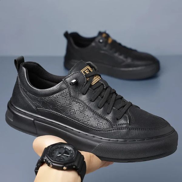 Primavera Sapatos Casuais de Placa Casual de Autumn Para homens Softsoled Soakers Moda Antislip Leather Sports Male 250110