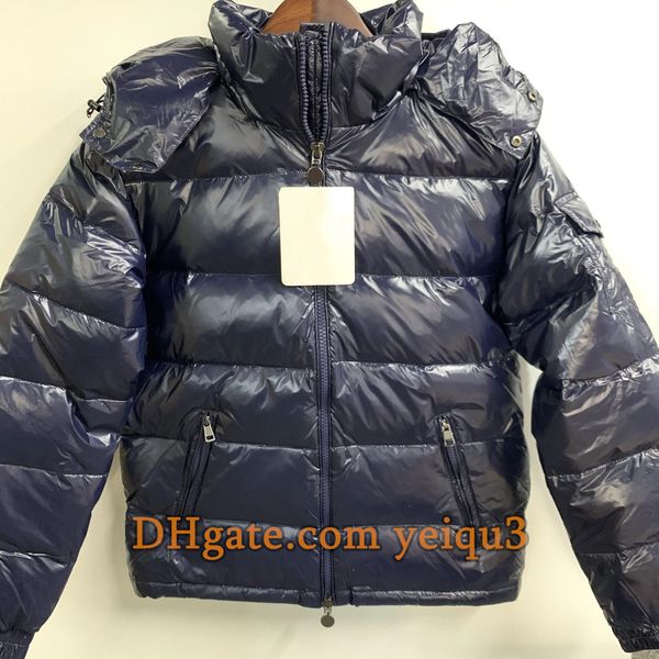 Designer Men Down Jackets White Duck Down Padded Puffer Coats Thick Fluffy Winter Parkas Cold Weather Outerwear with Plus Size 3XL Options D