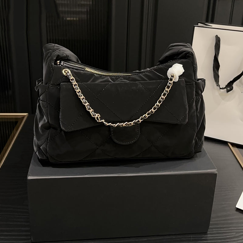 Designer bags Classic Luxury Women Leather Shoulder Bag Armpit bag Handbag Second hand Beach bag Chain handbag Shopping Bag Large capacit Tote Trave